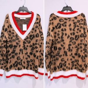Trendy!!! Animal print sweater
